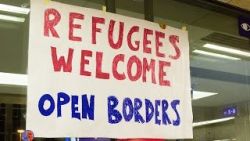 thumb_refugees-welcome.jpg